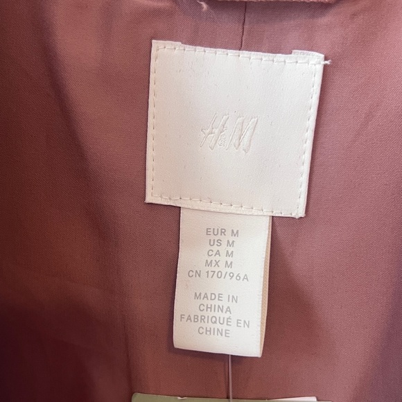 NWT Pink Blazer from H&M! - Picture 2 of 3